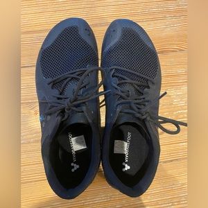 Vivobarefoot size 39